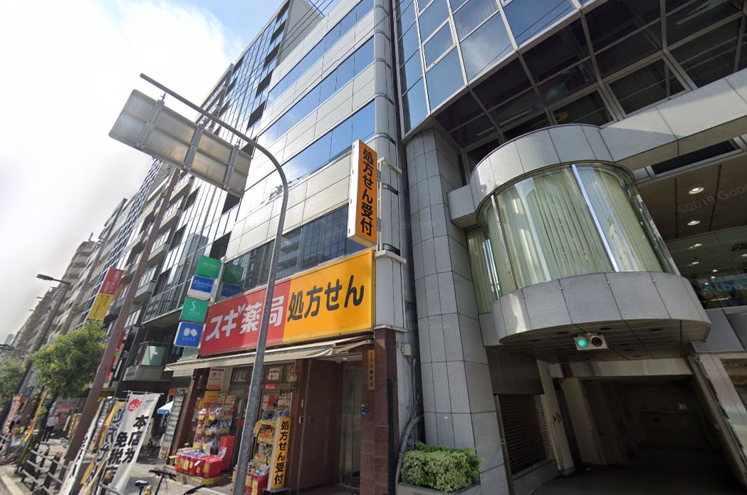ドラックストア　スギ薬局 谷町四丁目店（ドラッグストア）まで369m