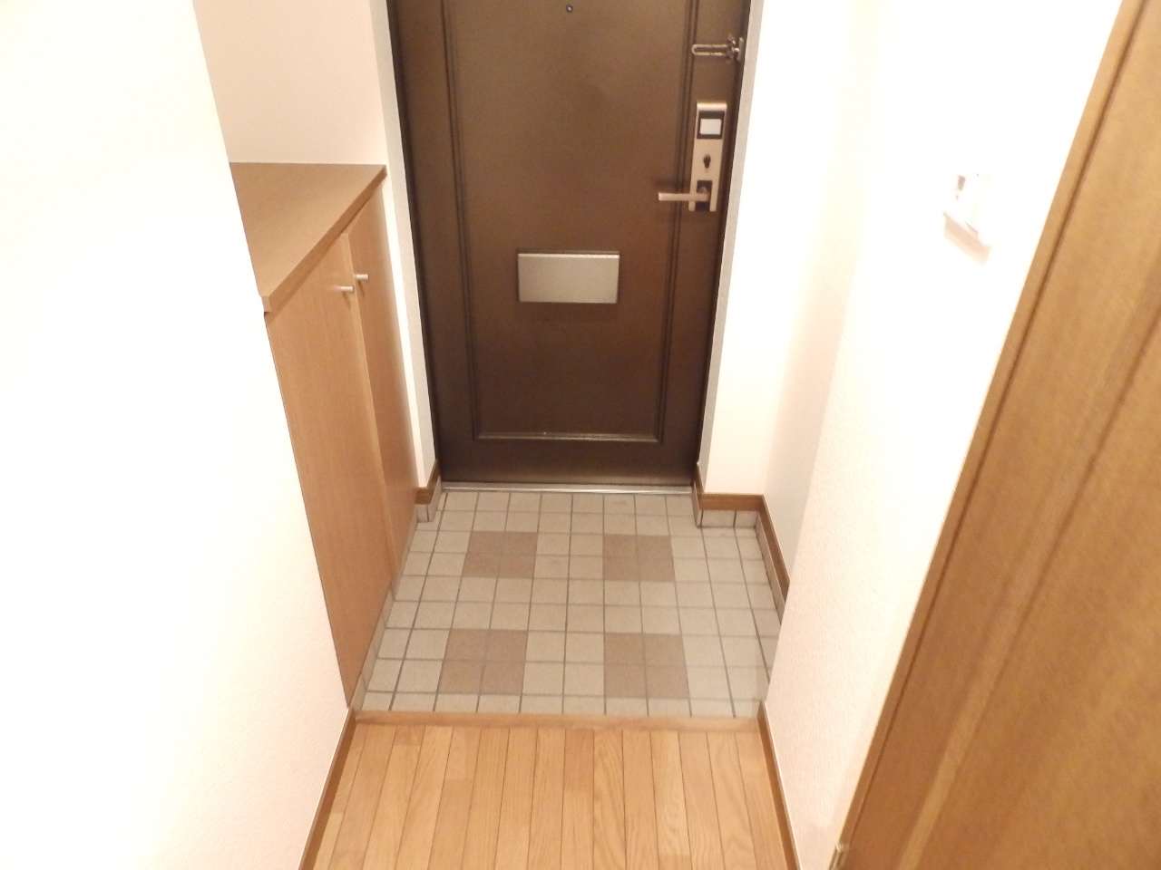 玄関　別号室の参考写真