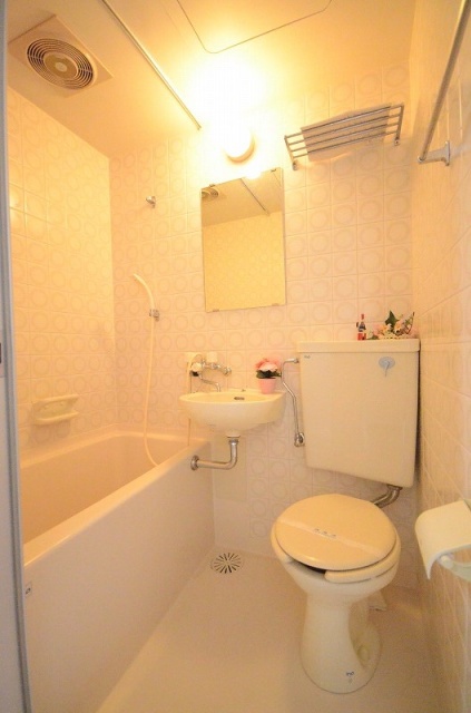 バス・シャワールーム　別号室の写真です