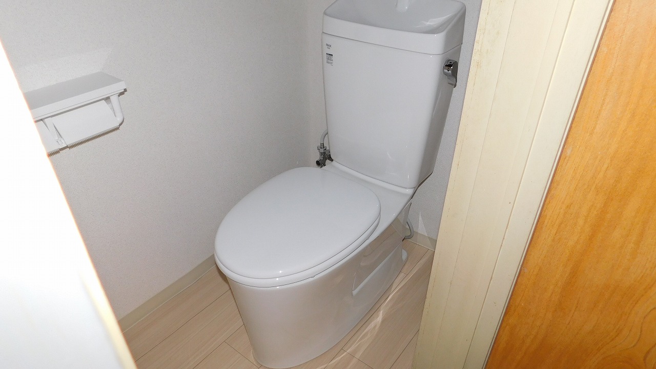 トイレ　洋式トイレに交換しました
