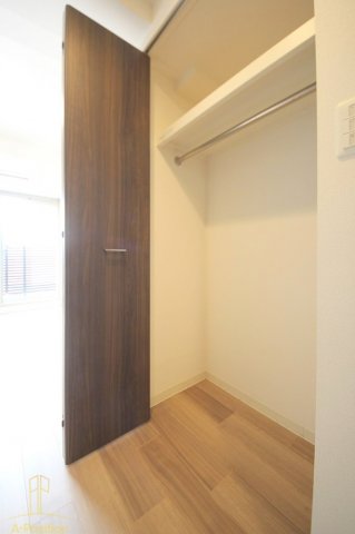 収納　プレサンスOSAKA DOMECITYスクエア