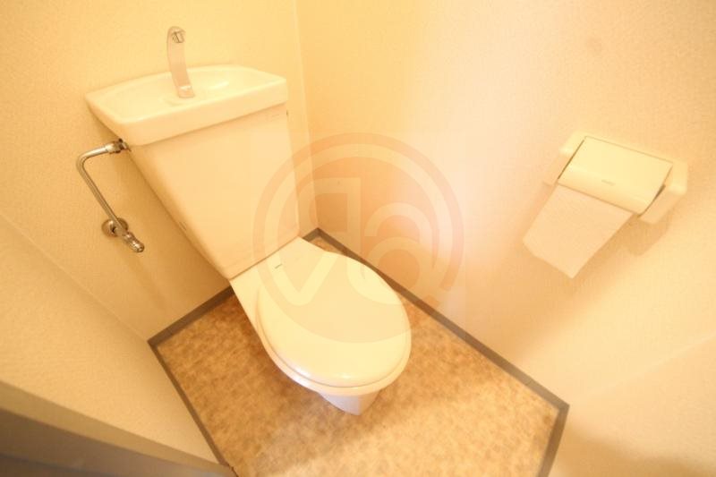 トイレ　清潔感のあるトイレです