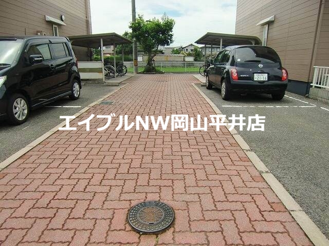 【瀬戸内市長船町土師のアパートのエントランス】