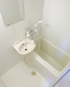 バス・シャワールーム　浴室換気乾燥機付