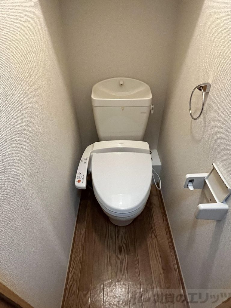 トイレ　下駄箱