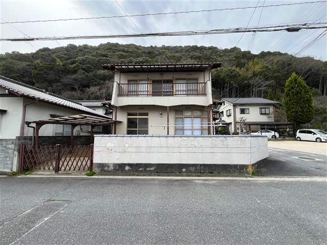 横山3貸家の建物外観