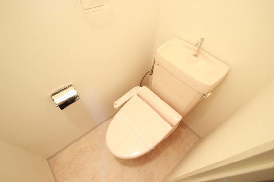 トイレ　※別部屋の写真です