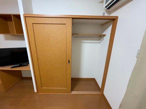 【レオパレスさくらの収納】