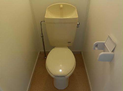 トイレ　備品や設備仕様は号室等により異なります現地をご確認ください。