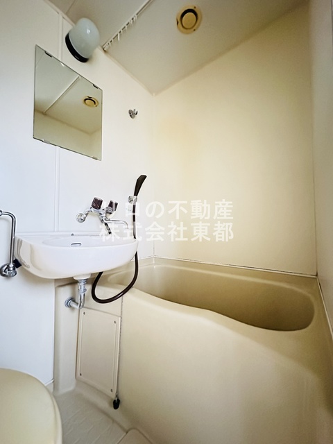 洗面設備　洗面ボウルもついているので、ここで洗顔できますね☆