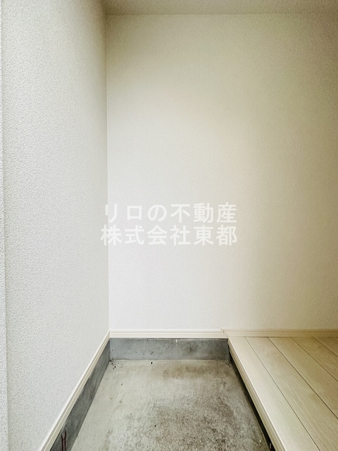 玄関　すっきりシンプルな玄関スペースです！