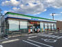 コンビニ　ファミリーマート　唐津鏡店（コンビニ）まで900m