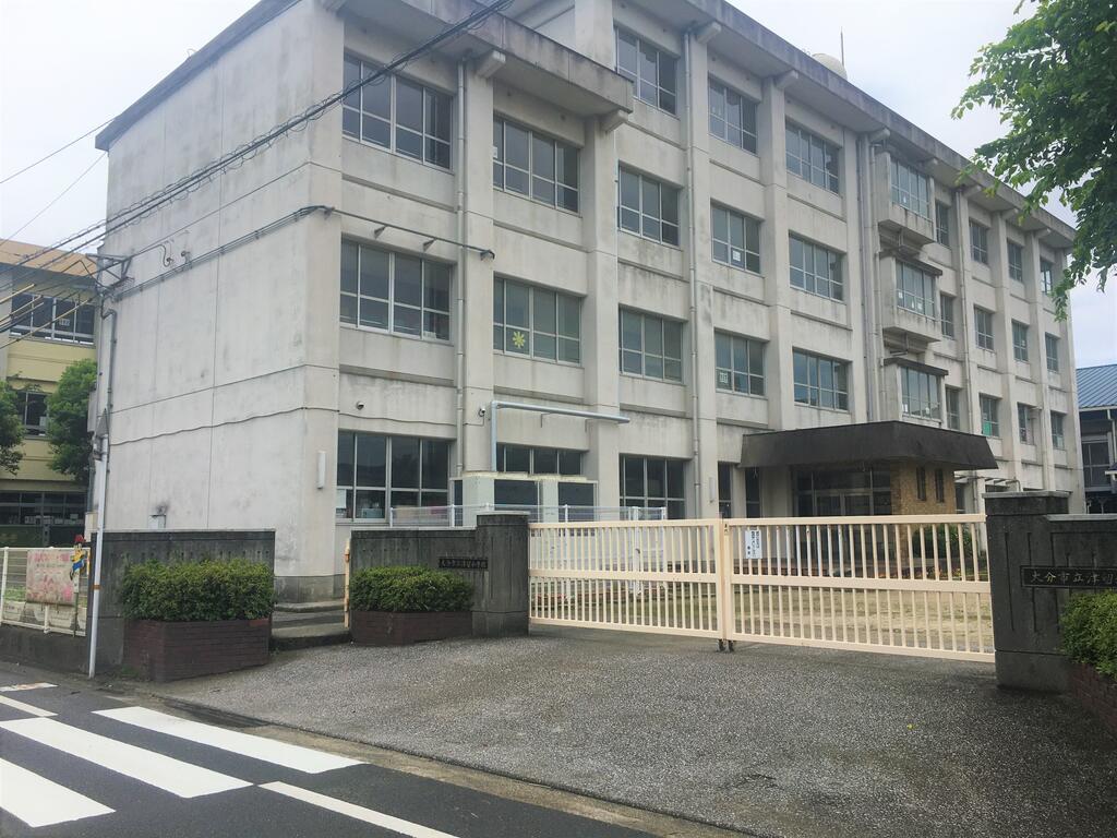 小学校　大分市立津留小学校（小学校）まで354m