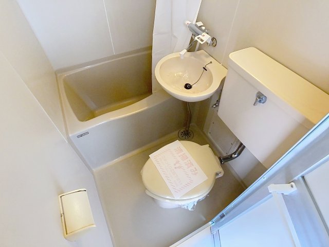 バス・シャワールーム　2025年3月撮影※現況を優先致します。