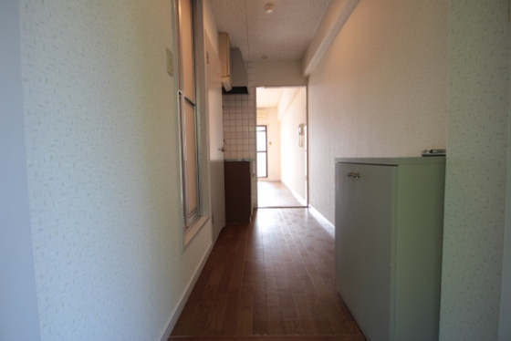 玄関　※別部屋の写真です