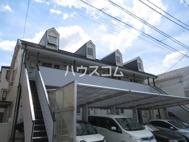 【川崎市多摩区登戸のアパートの建物外観】