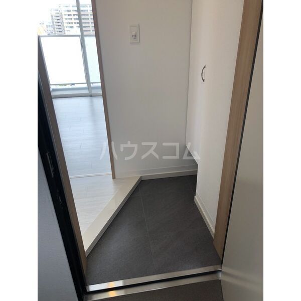 【名古屋市千種区池下のマンションの玄関】