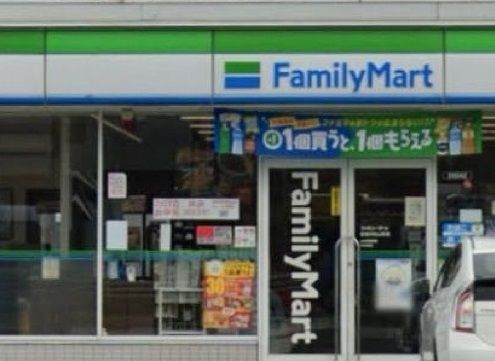 【安城市安城町のアパートのコンビニ】