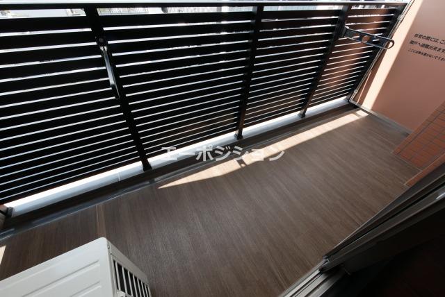 バルコニー　プレジオ恵美須