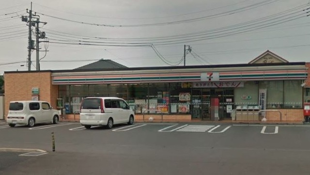 コンビニ　セブンイレブン伊勢崎昭和町店（コンビニ）まで400m