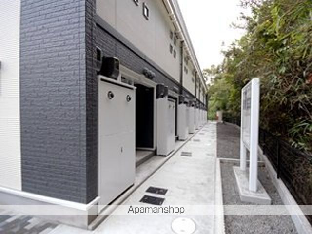 レオネクストVISTAIIIの玄関写真