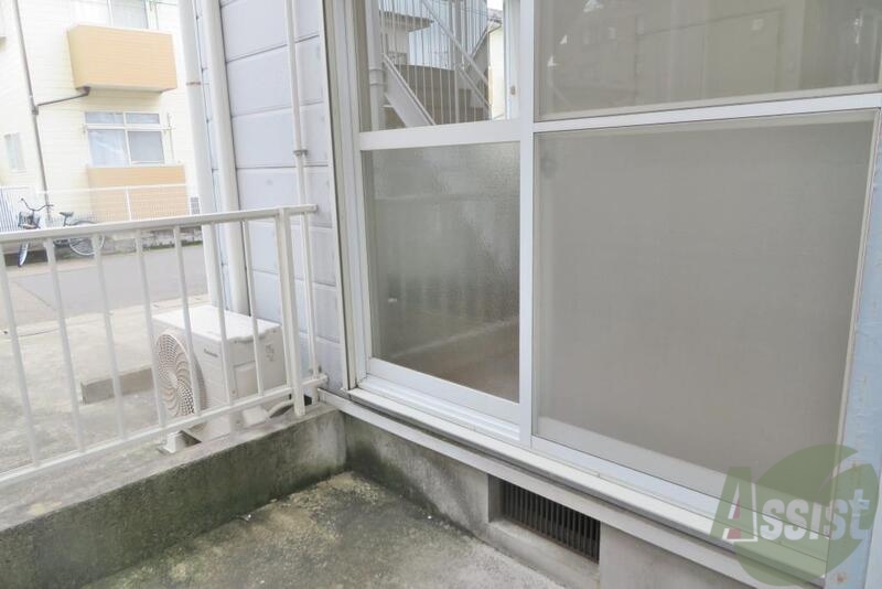 バルコニー　バルコニーでは何がしたいですか。星が見たいですね。