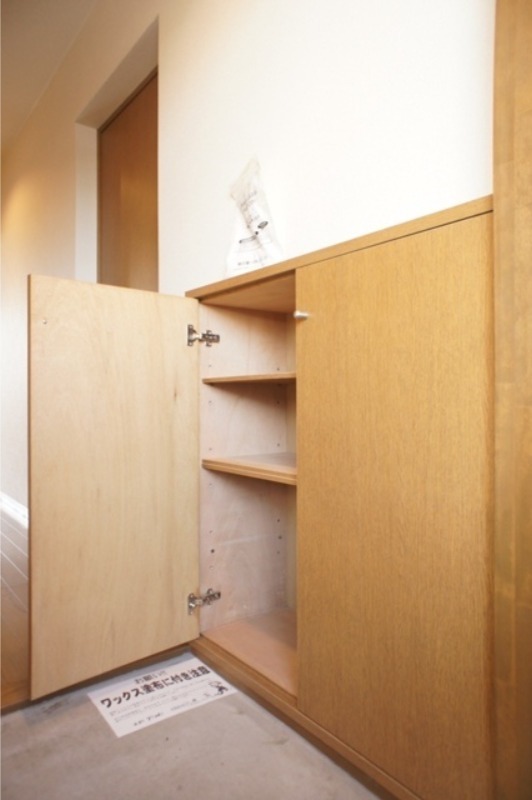 玄関　図面と現状に相違がある場合には現状を優先