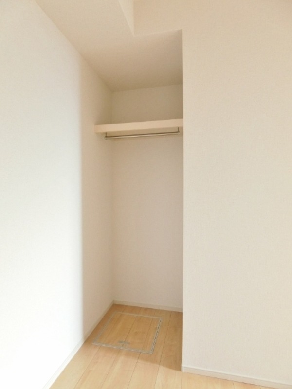 収納　図面と現状に相違がある場合には現状を優先