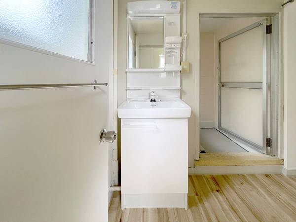 洗面設備　ビレッジハウスの同一物件・同一タイプの間取りの写真です