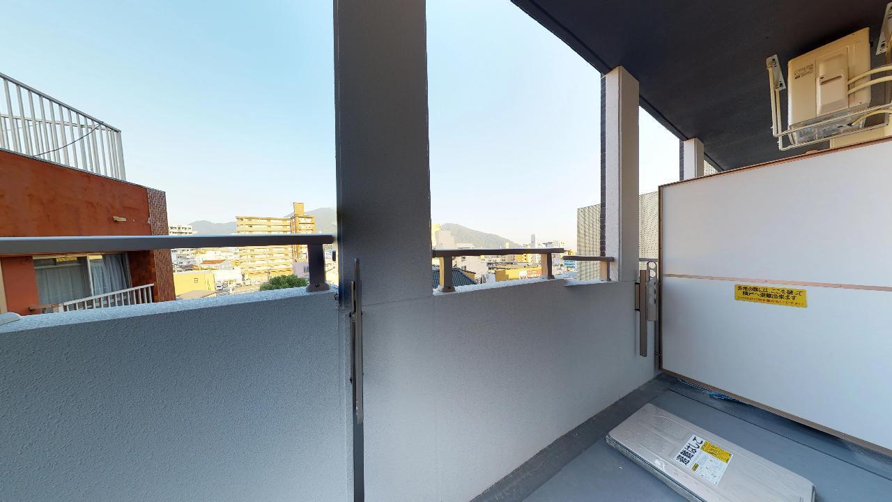 バルコニー　バルコニー