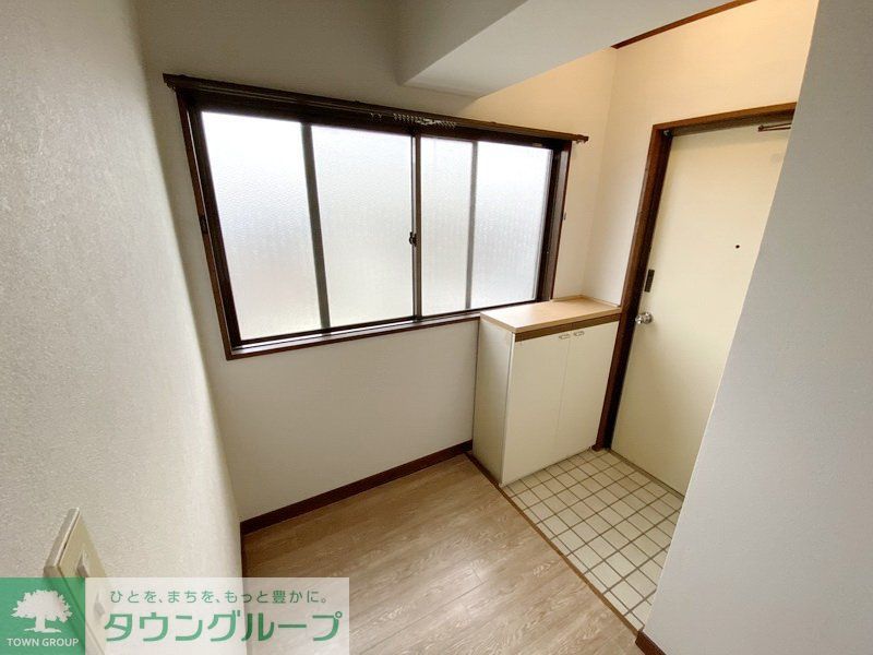 玄関　バルコニー