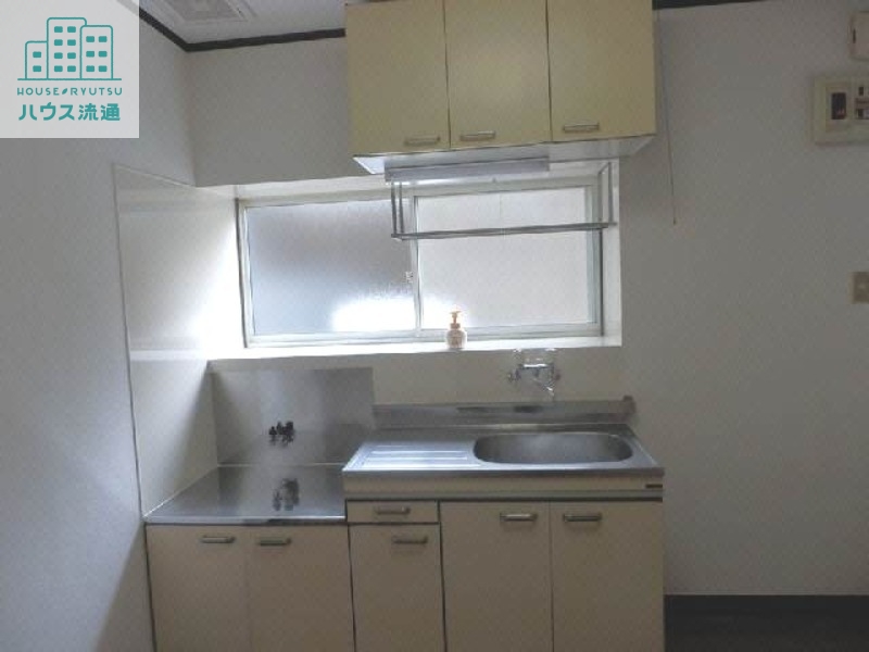 キッチン　※別号室の写真です