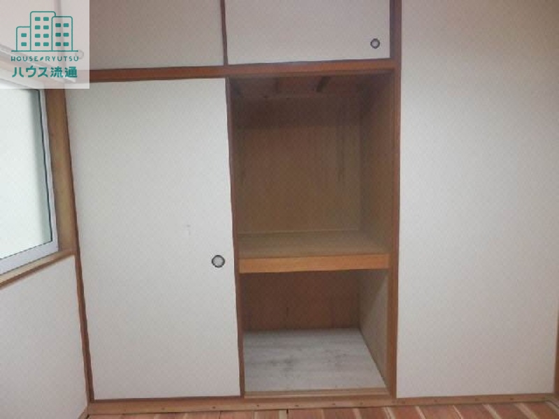 収納　※別号室の写真です