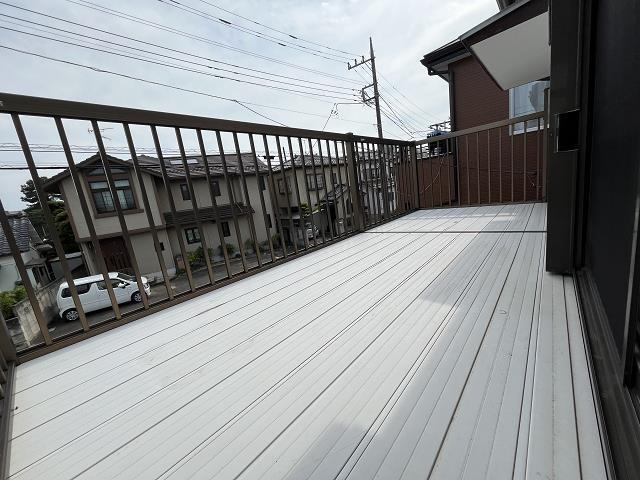 バルコニー　バルコニー