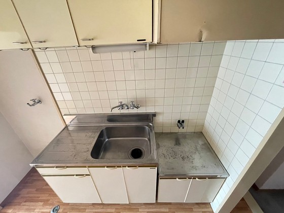 キッチン　※別部屋の写真です