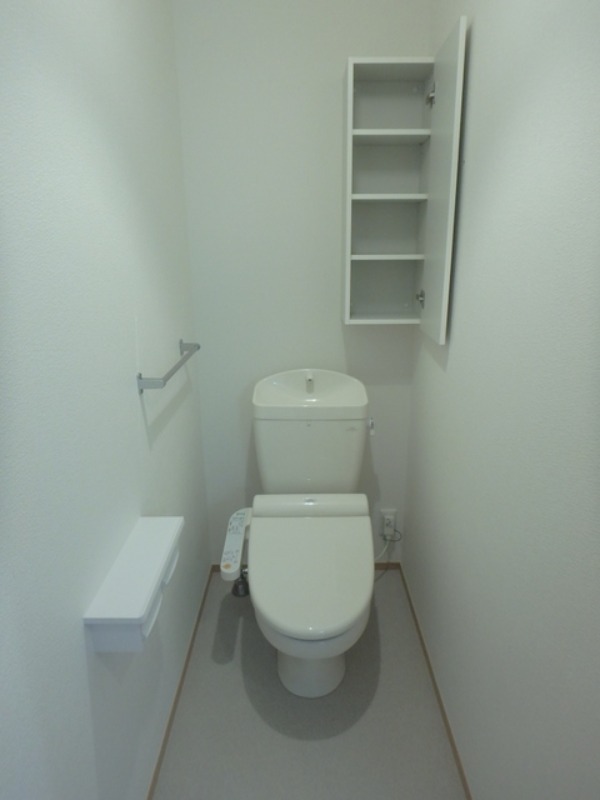 トイレ　図面と現状に相違がある場合には現状を優先