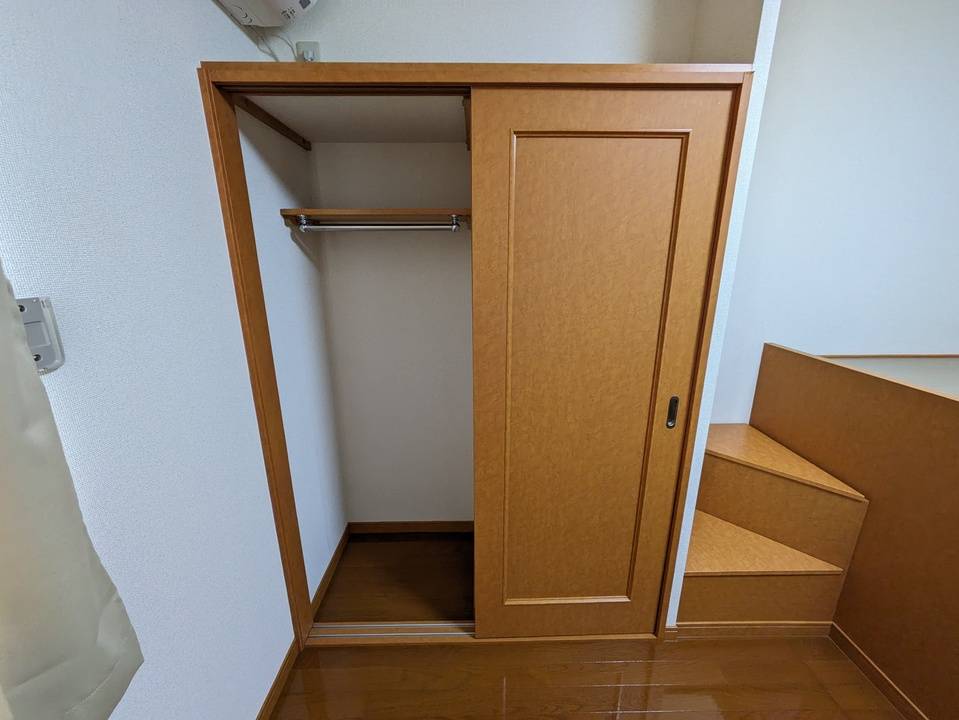 収納　クローゼット