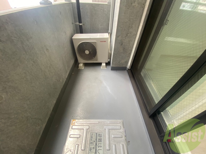 バルコニー　バルコニーが付いていますので一息ついてみてはいかがですか。