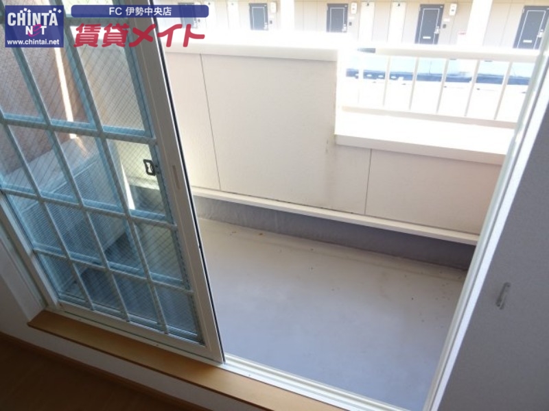 バルコニー　同型参考写真