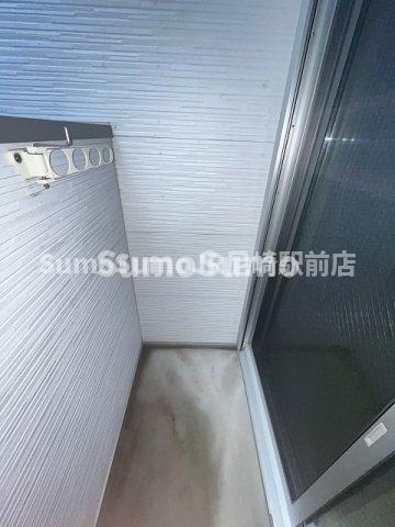 バルコニー　バルコニーからの眺めを楽しみながら食事をしませんか