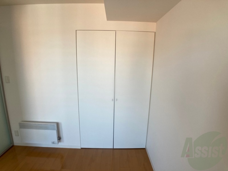 収納　クローゼットがありました。お洋服や荷物はここへ