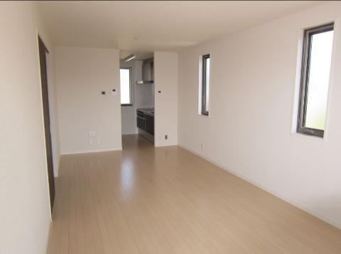 居室・リビング　リビング