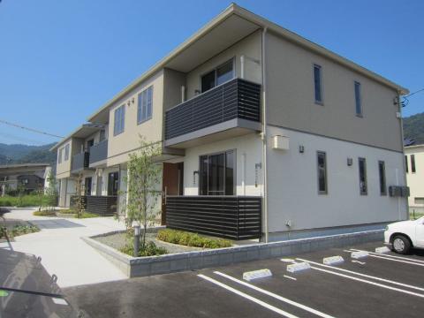 建物外観　外観写真（昼）