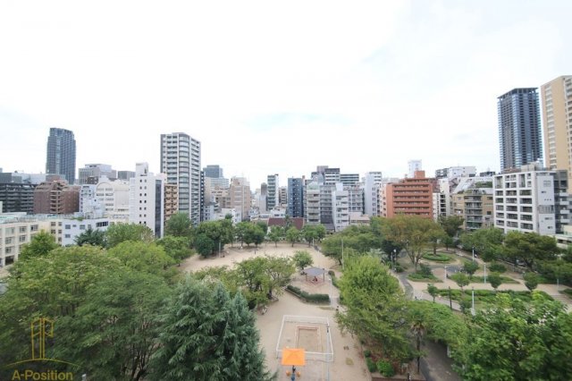 眺望　プレサンス大手前パークサイドII