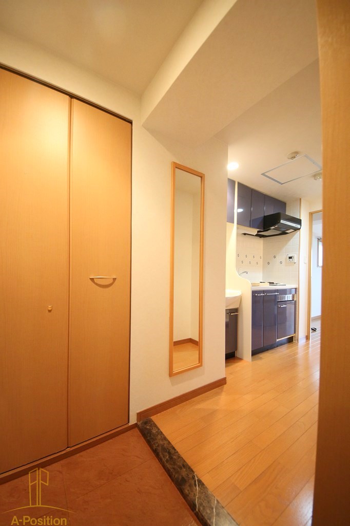 玄関　プレサンス大手前パークサイドII