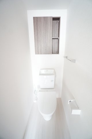 トイレ　※同物件・同タイプの写真です。