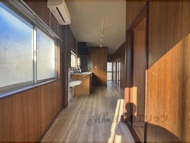 その他部屋・スペース　廊下