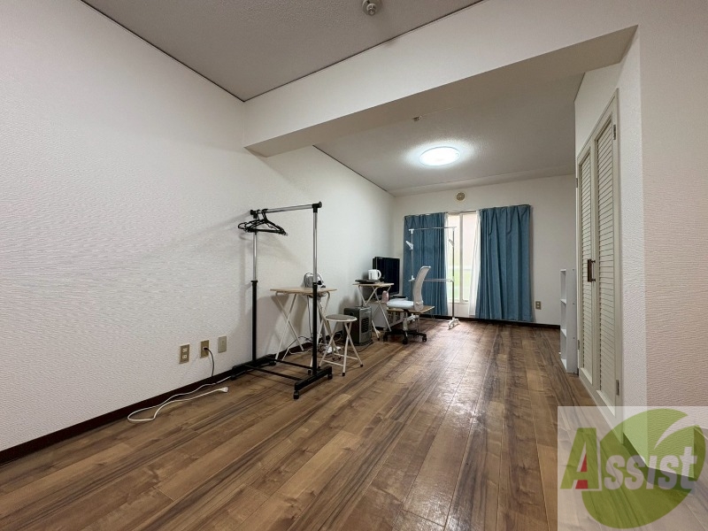 その他部屋・スペース　明るいお部屋は気持ちよく過ごせそうですね。