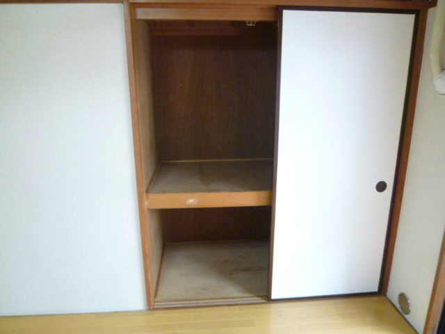 収納　洗濯機置き場