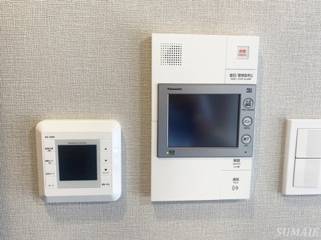 セキュリティ　モニター付きインターホン☆